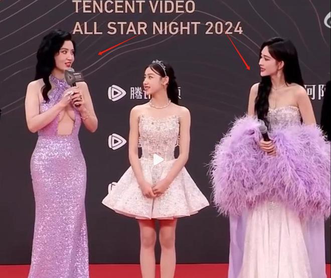 开胸礼服唐嫣高定黑裙却被压轴的赵丽颖抢镜Long8国际平台登录入口澳门这天：张萌(图5)